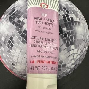 First aid beauty bump eraser